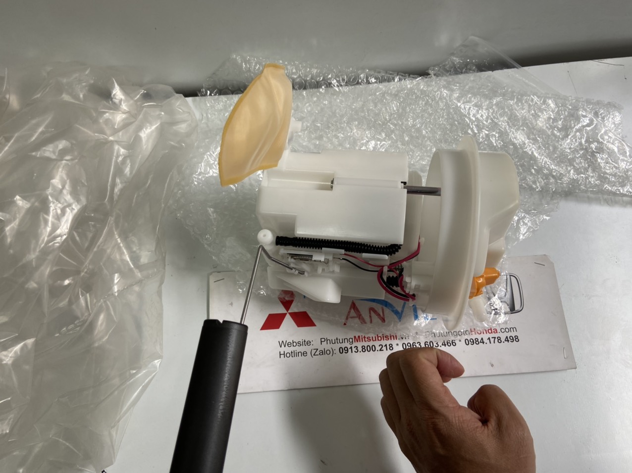 Cụm bơm nhiên liệu xe Honda ODYSSES